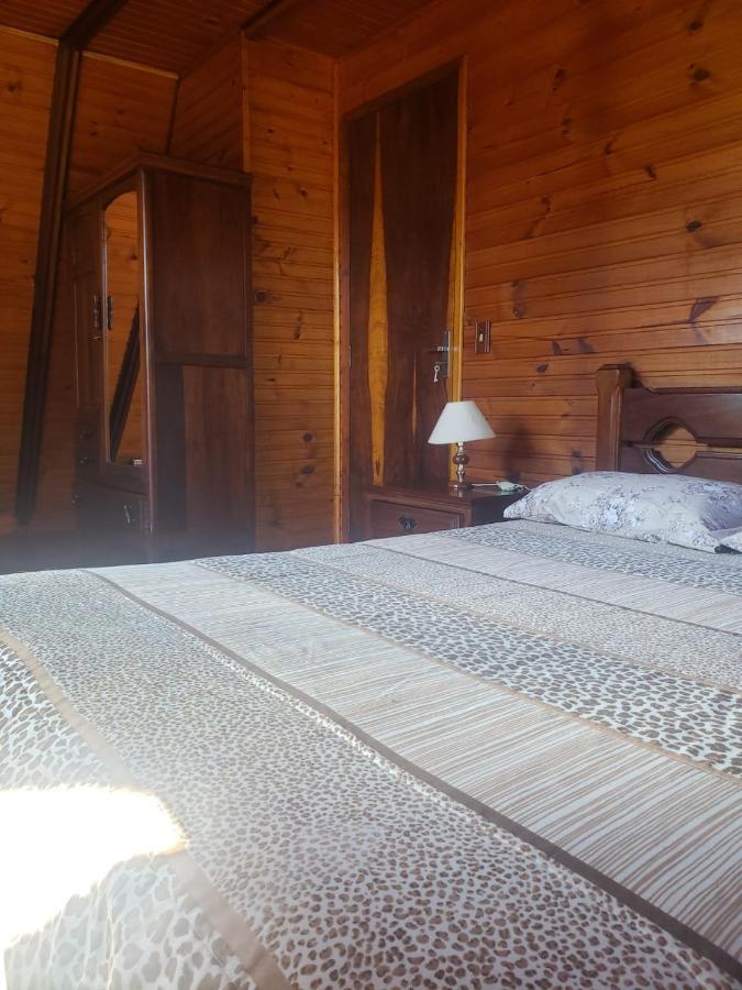 Casa de férias Chale Sonho Da Vovo A 5 Minutinhos Do Centrinho De Capivari